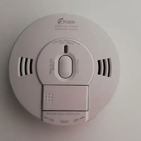 Ibis Your Cosy Oasis With Private Parking And Patio Split